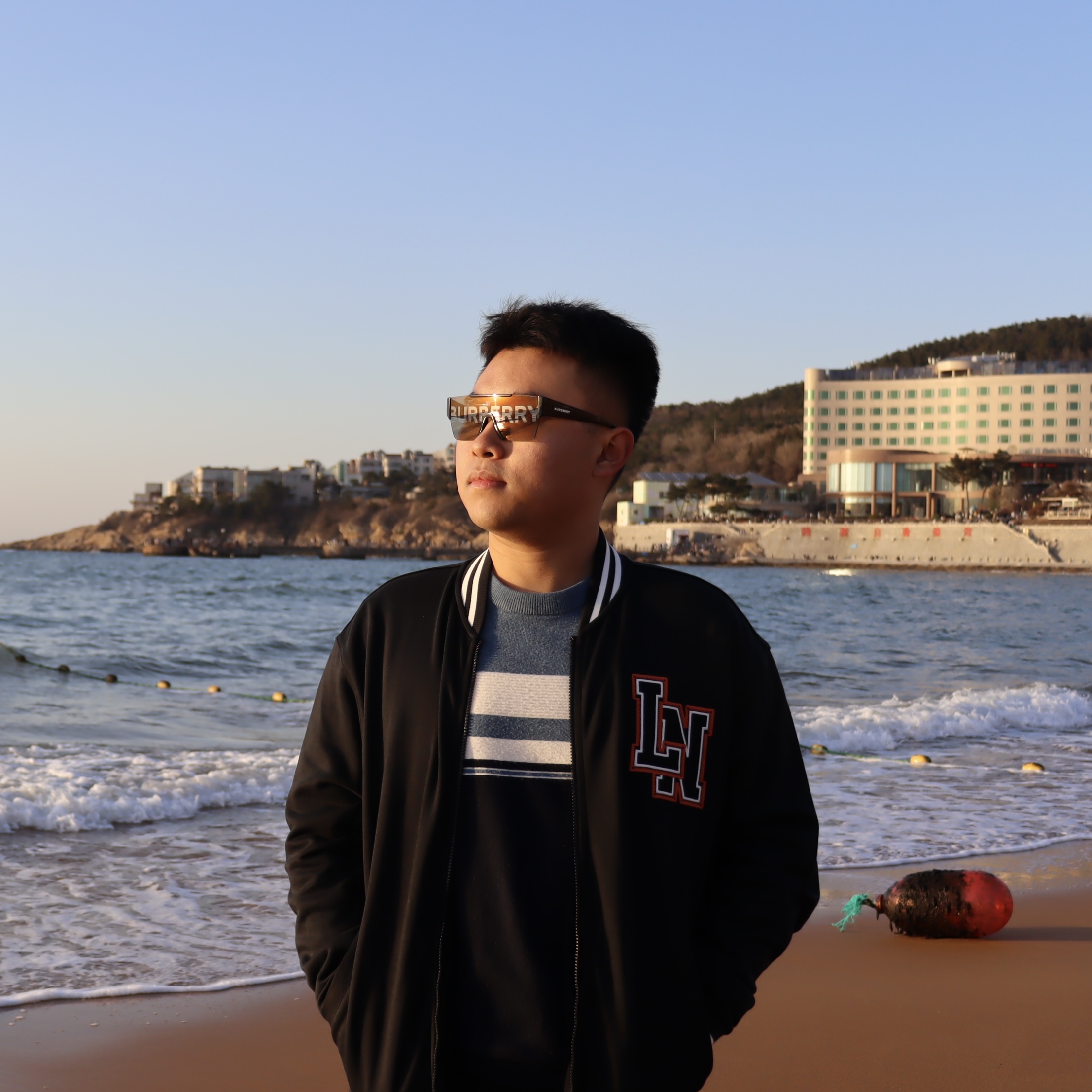 Zhijian Li(李志坚)